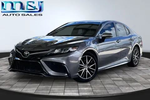 Gray 2024 Toyota Camry SE for sale in Jacksonville, FL