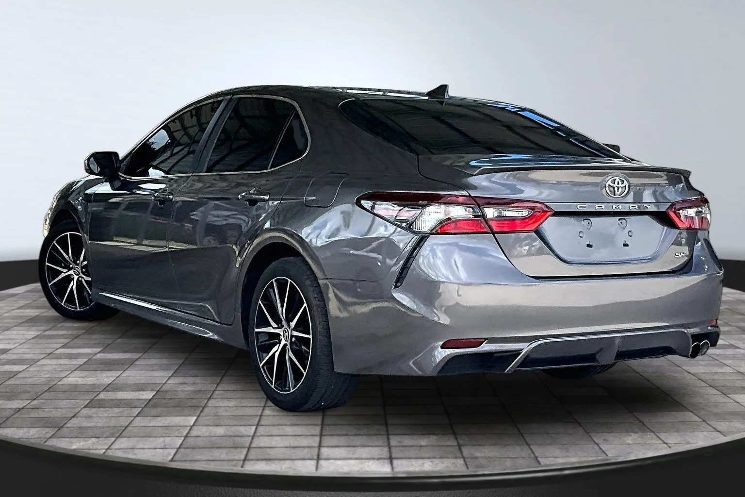 Toyota Camry photo 4
