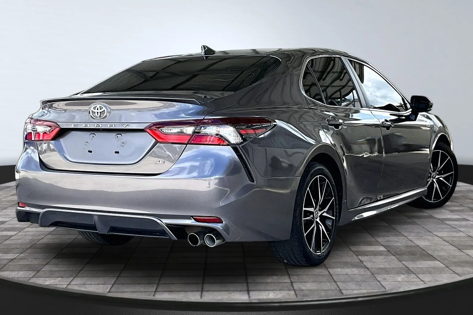 Toyota Camry photo 6