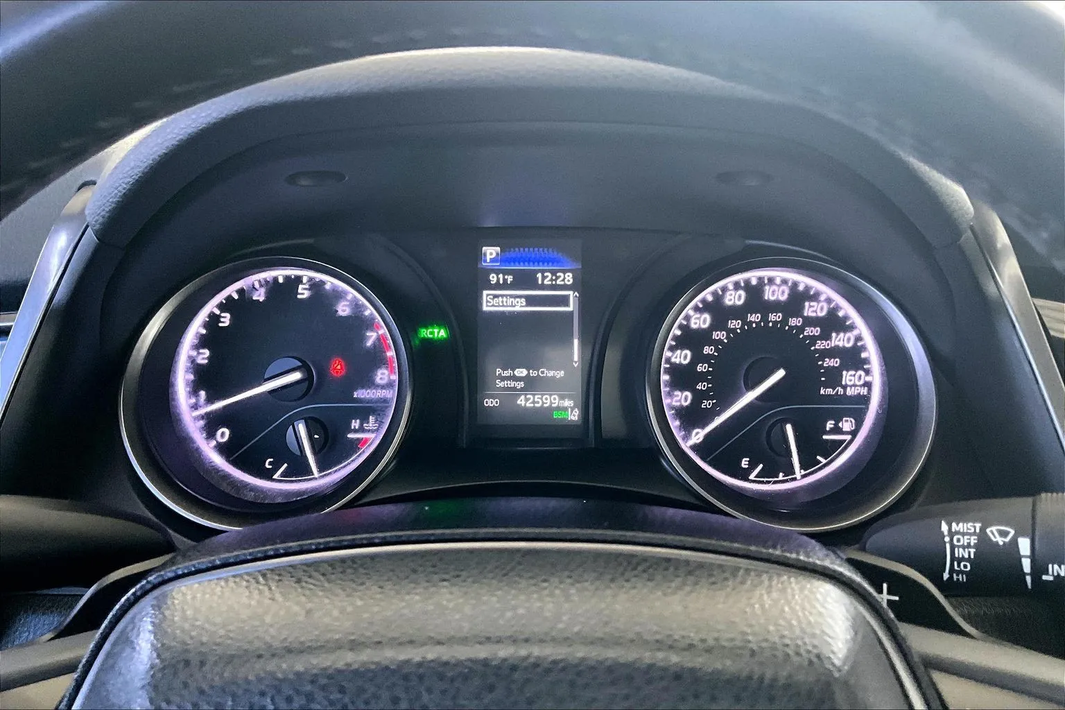 Toyota Camry photo 12