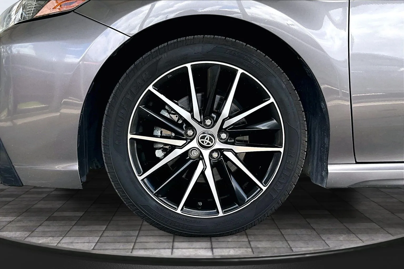 Toyota Camry photo 31
