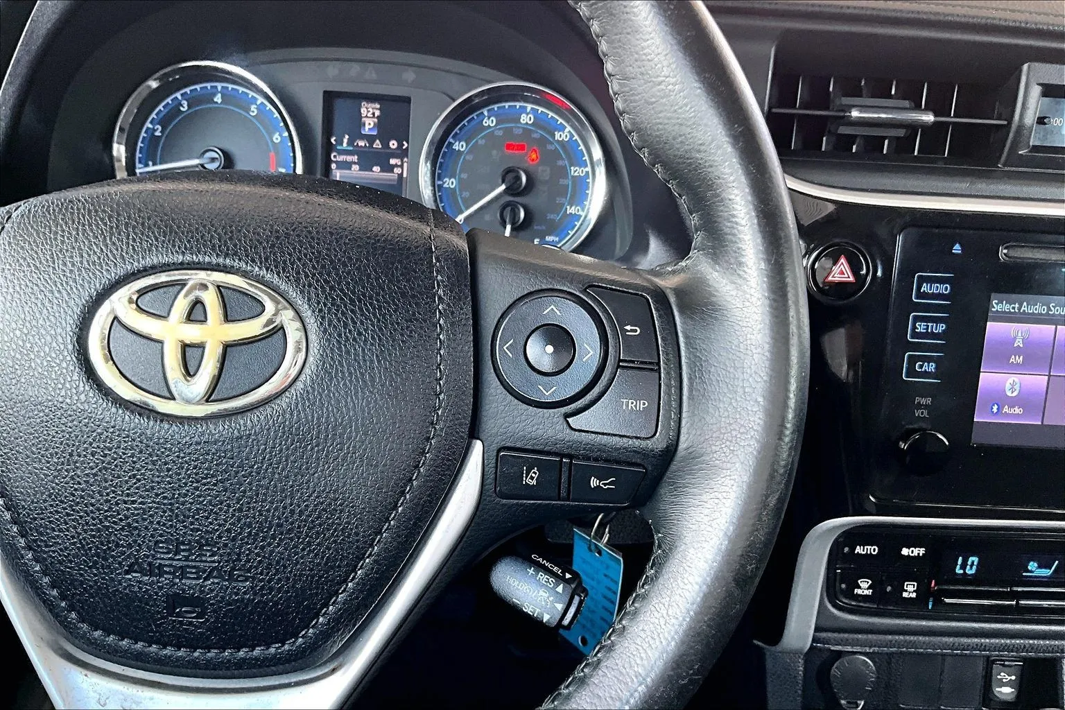 Toyota Corolla photo 11