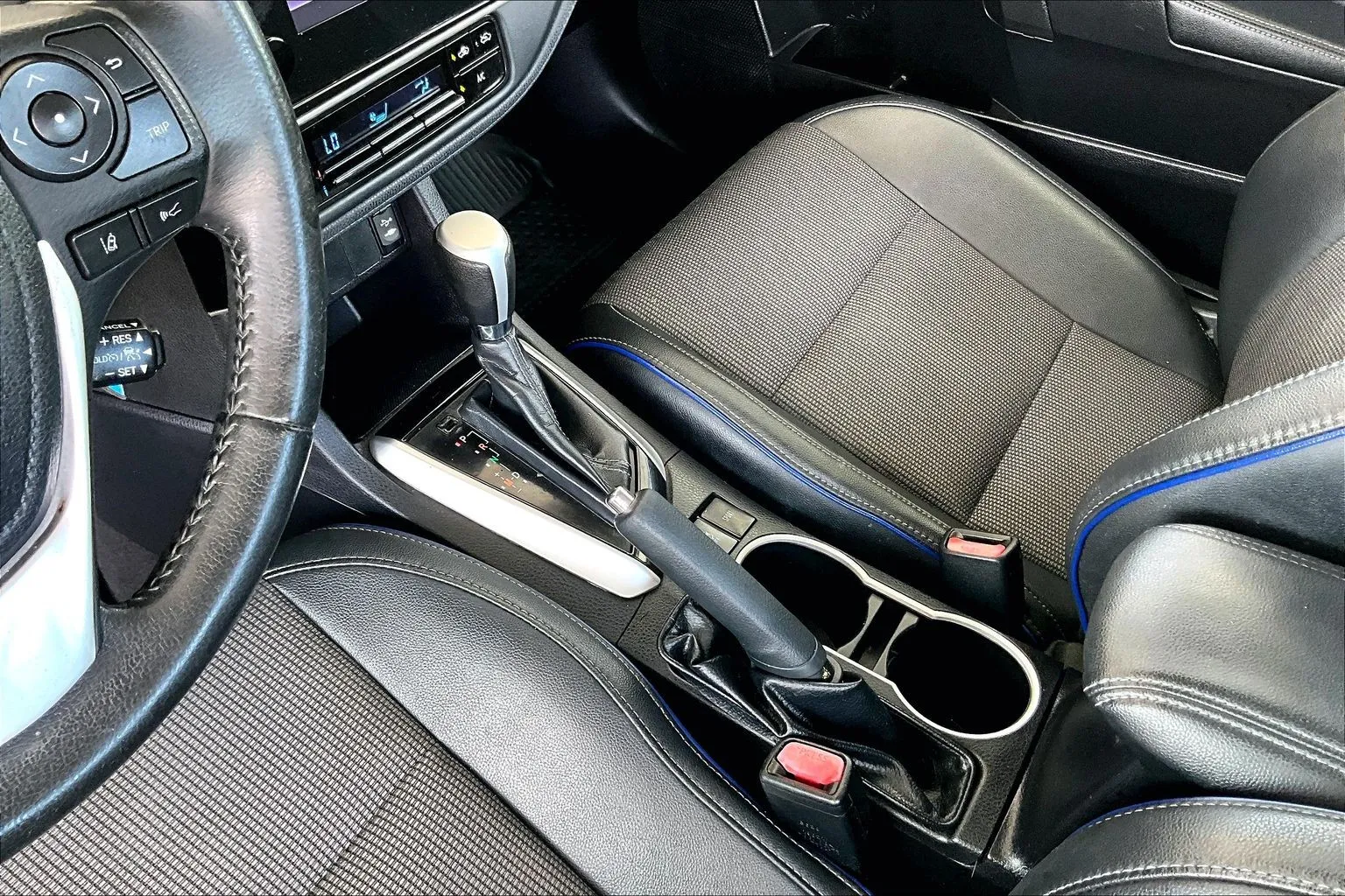 Toyota Corolla photo 15