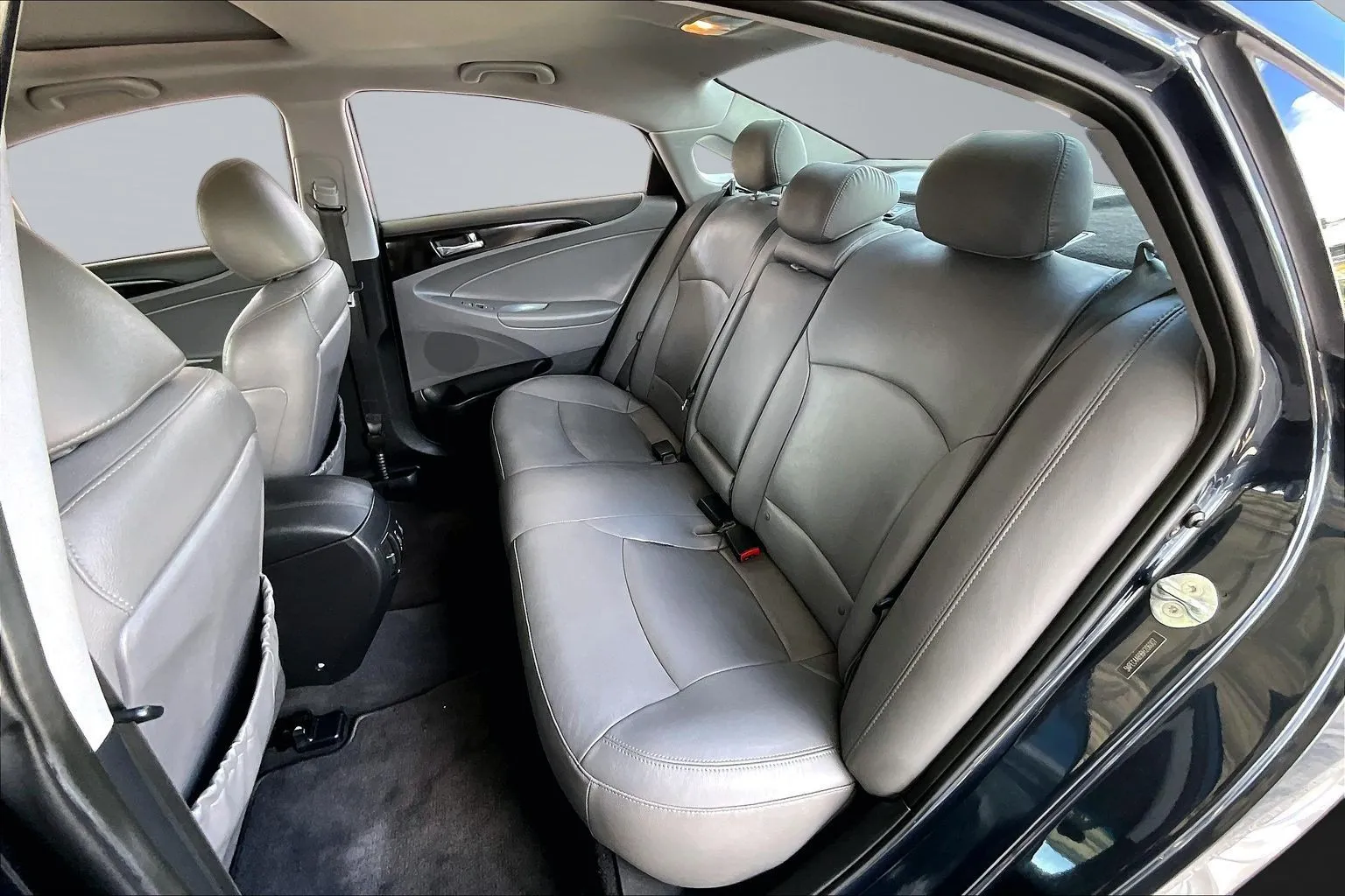 Hyundai Sonata photo 19