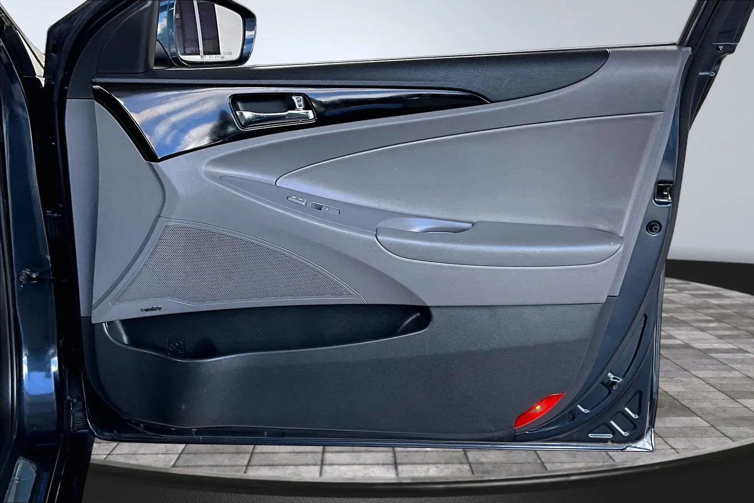 Hyundai Sonata photo 25