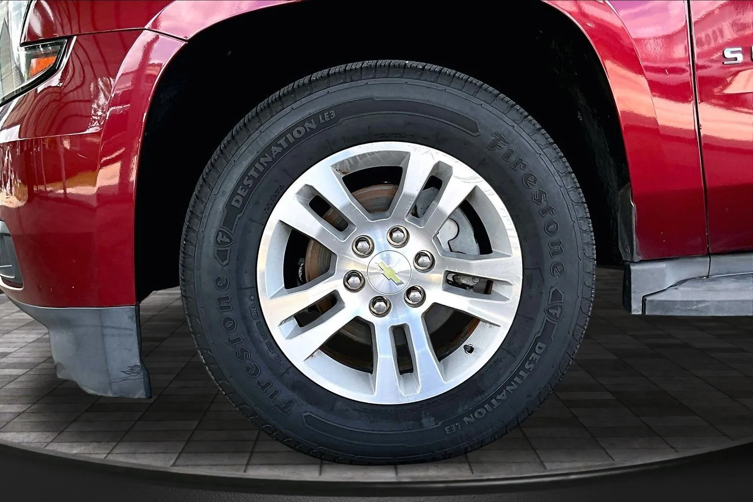 Chevrolet Suburban photo 28