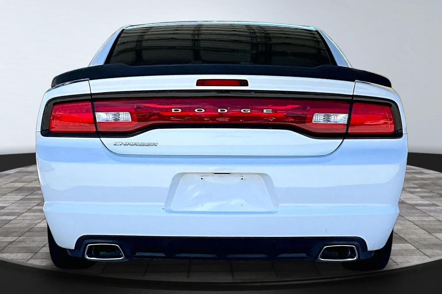 Dodge Charger photo 5