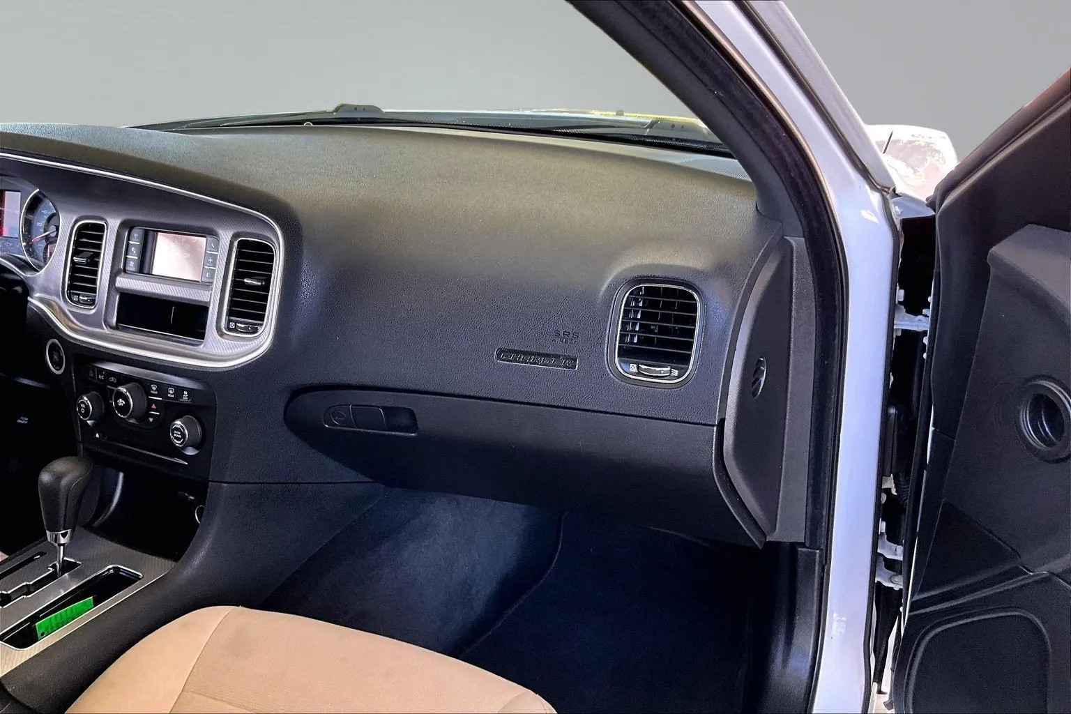 Dodge Charger photo 22