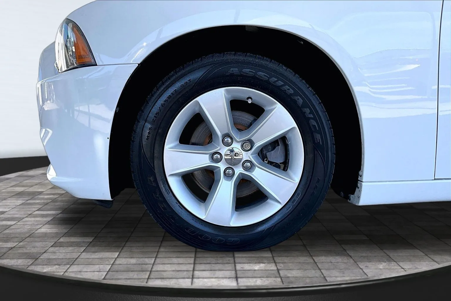 Dodge Charger photo 29