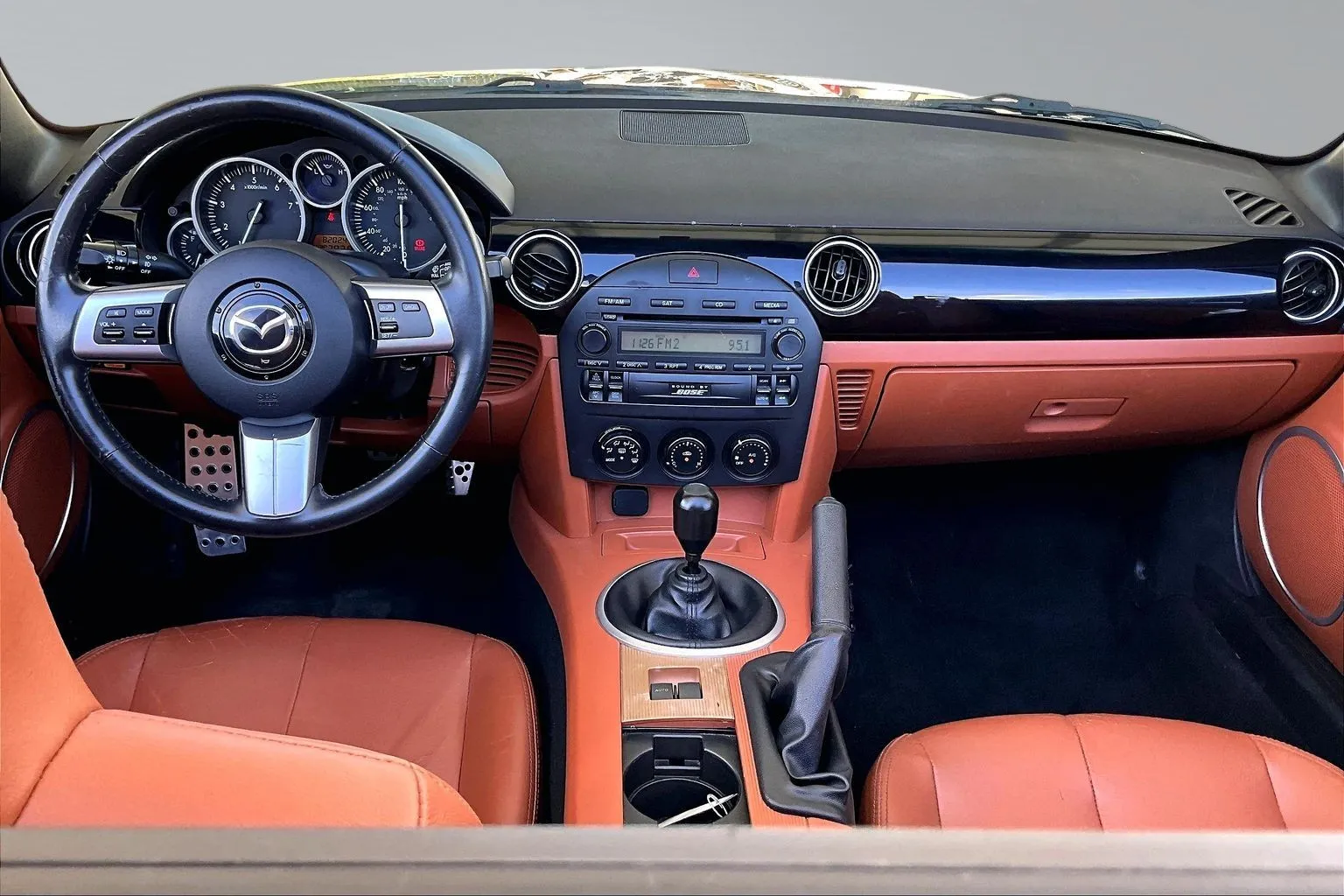 Mazda MX-5 photo 7