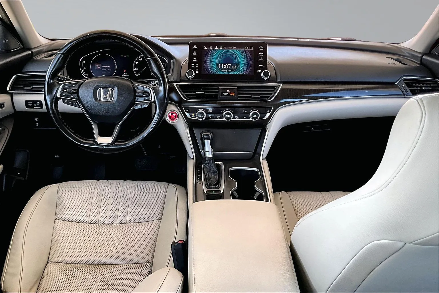 Honda Accord photo 7