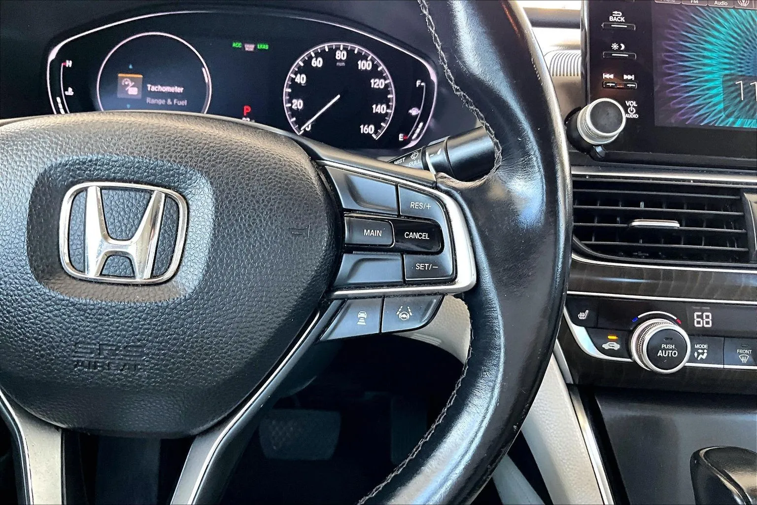 Honda Accord photo 11