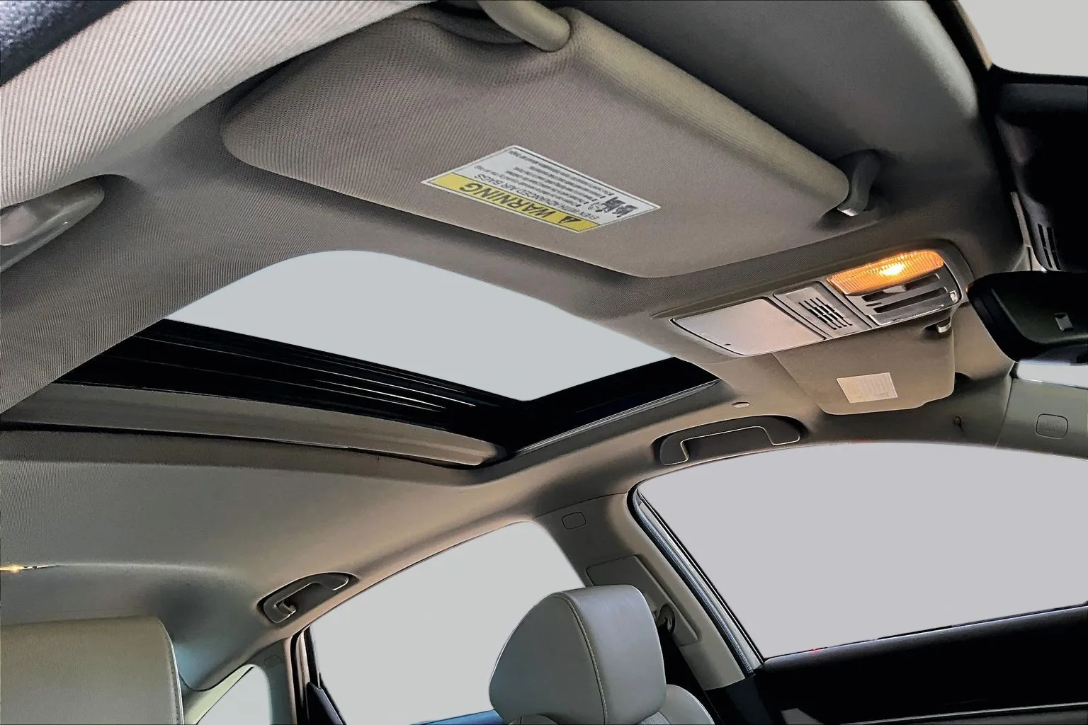 Honda Accord photo 24