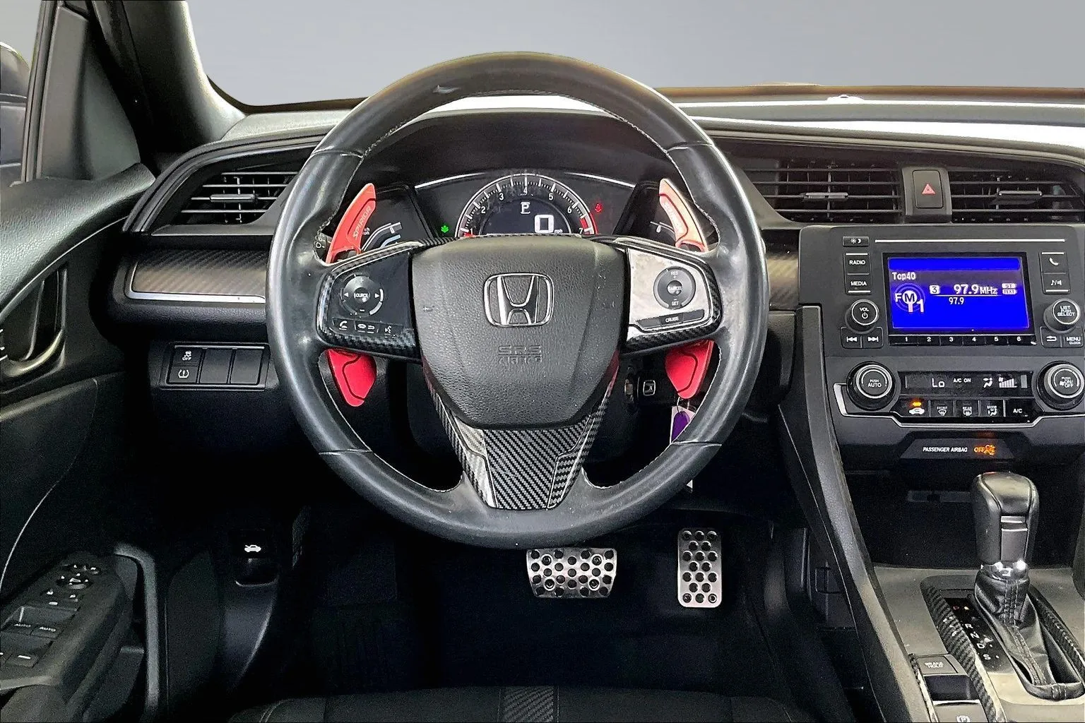 Honda Civic photo 8