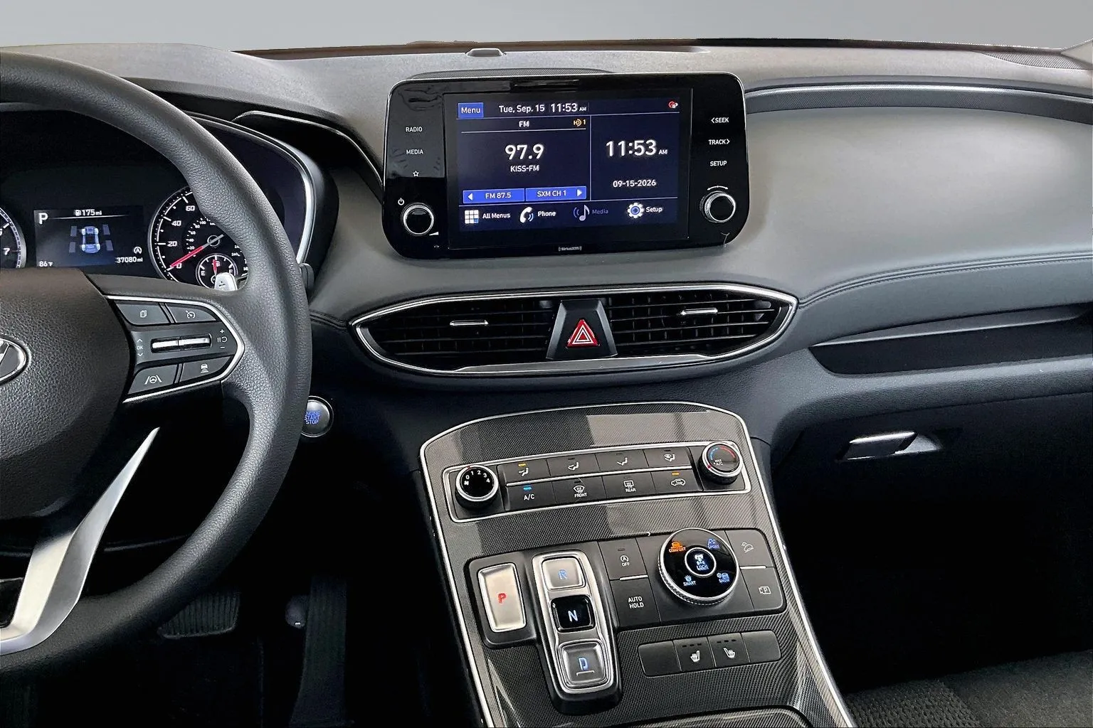Hyundai Santa Fe photo 9