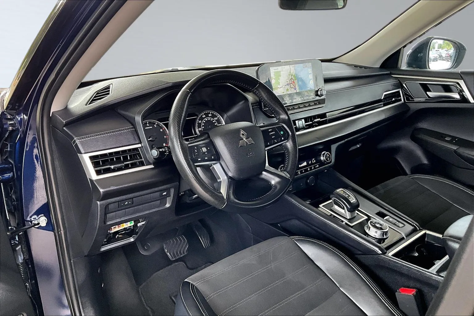 Mitsubishi Outlander photo 14