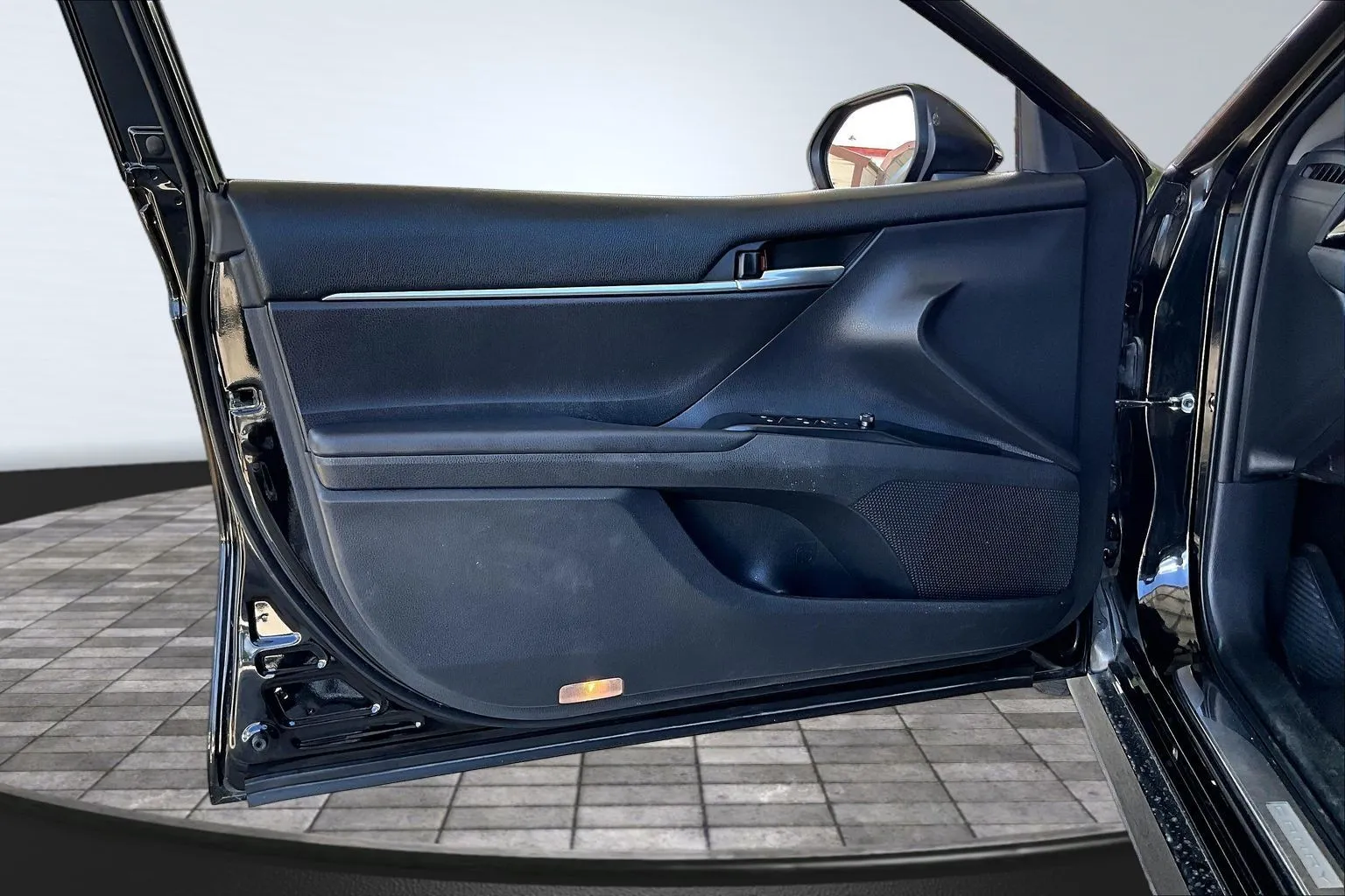 Toyota Camry photo 17