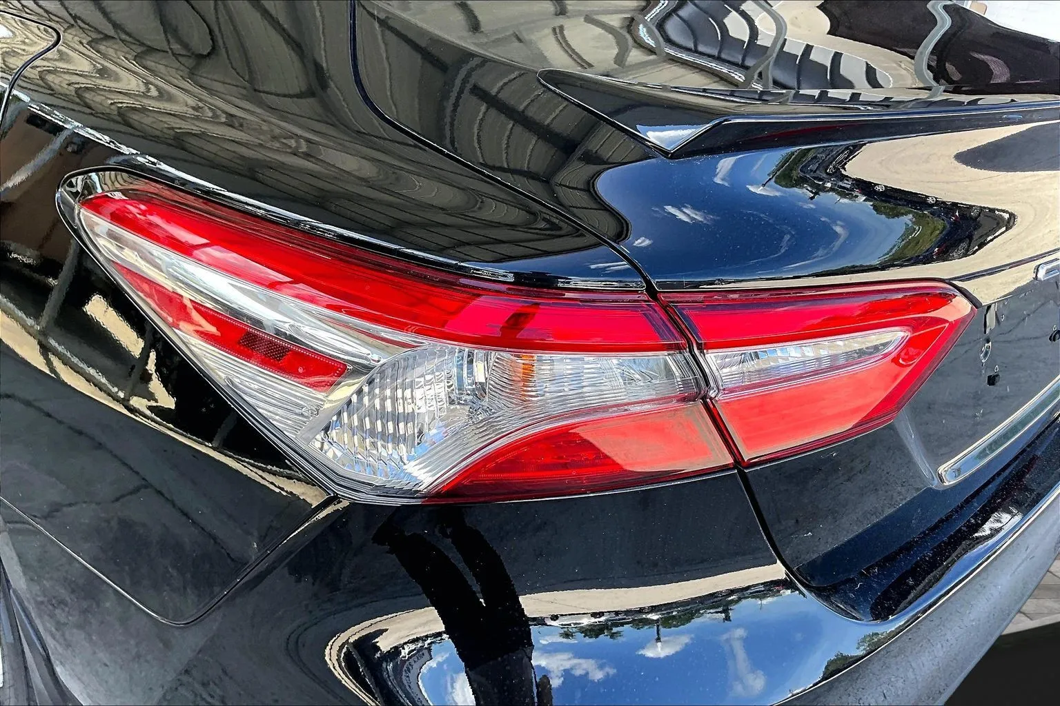 Toyota Camry photo 20