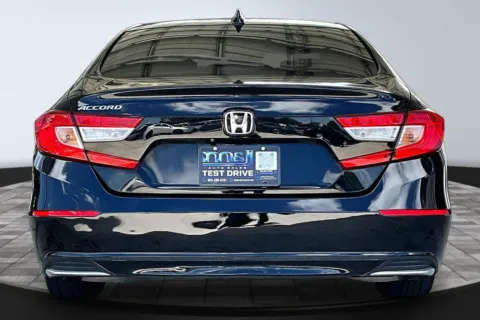 More photos of 2019 Honda Accord LX at M&J Auto Sales and Service, FL