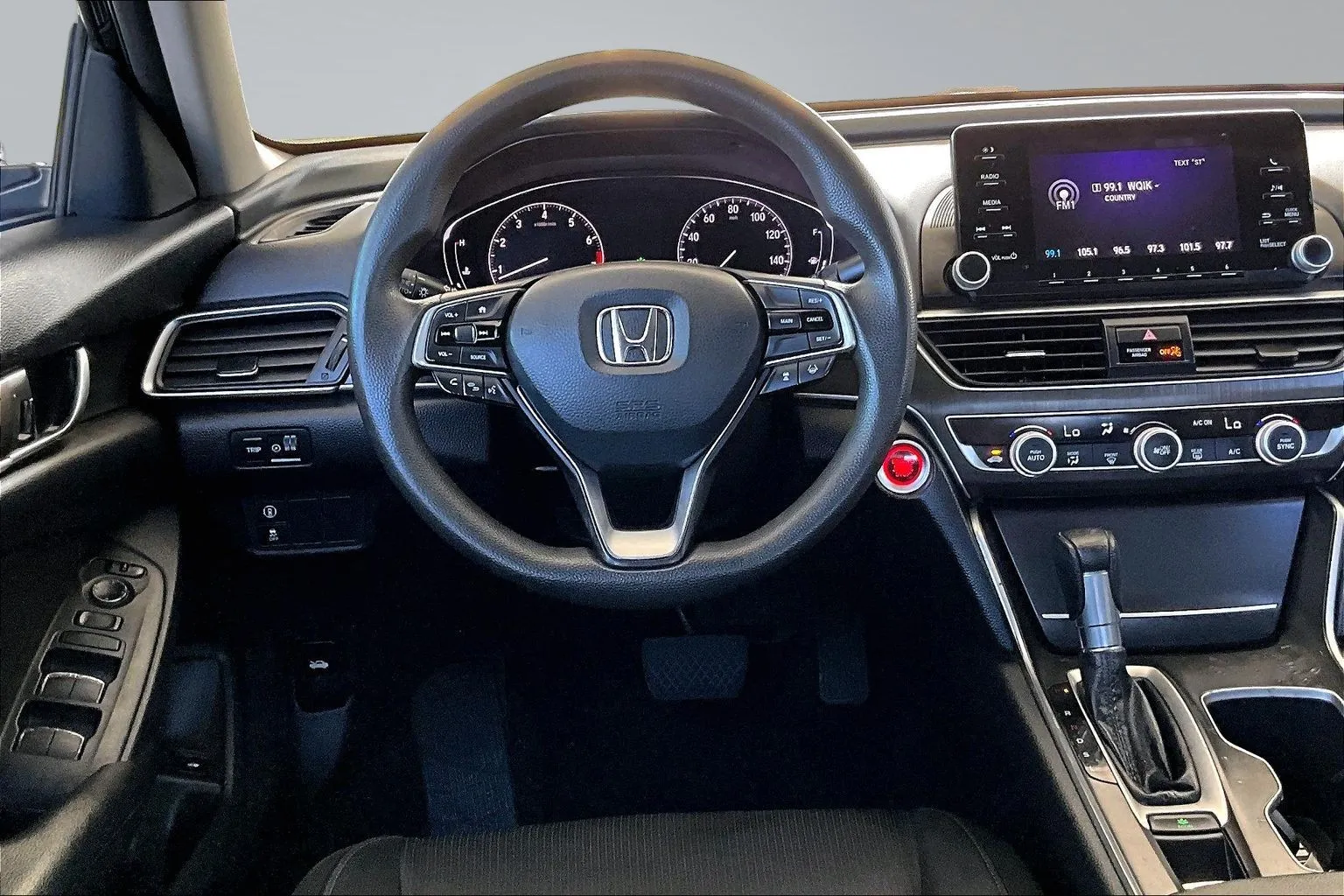 Honda Accord photo 8