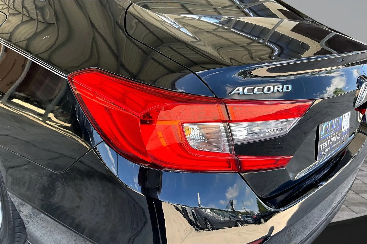 Honda Accord photo 20