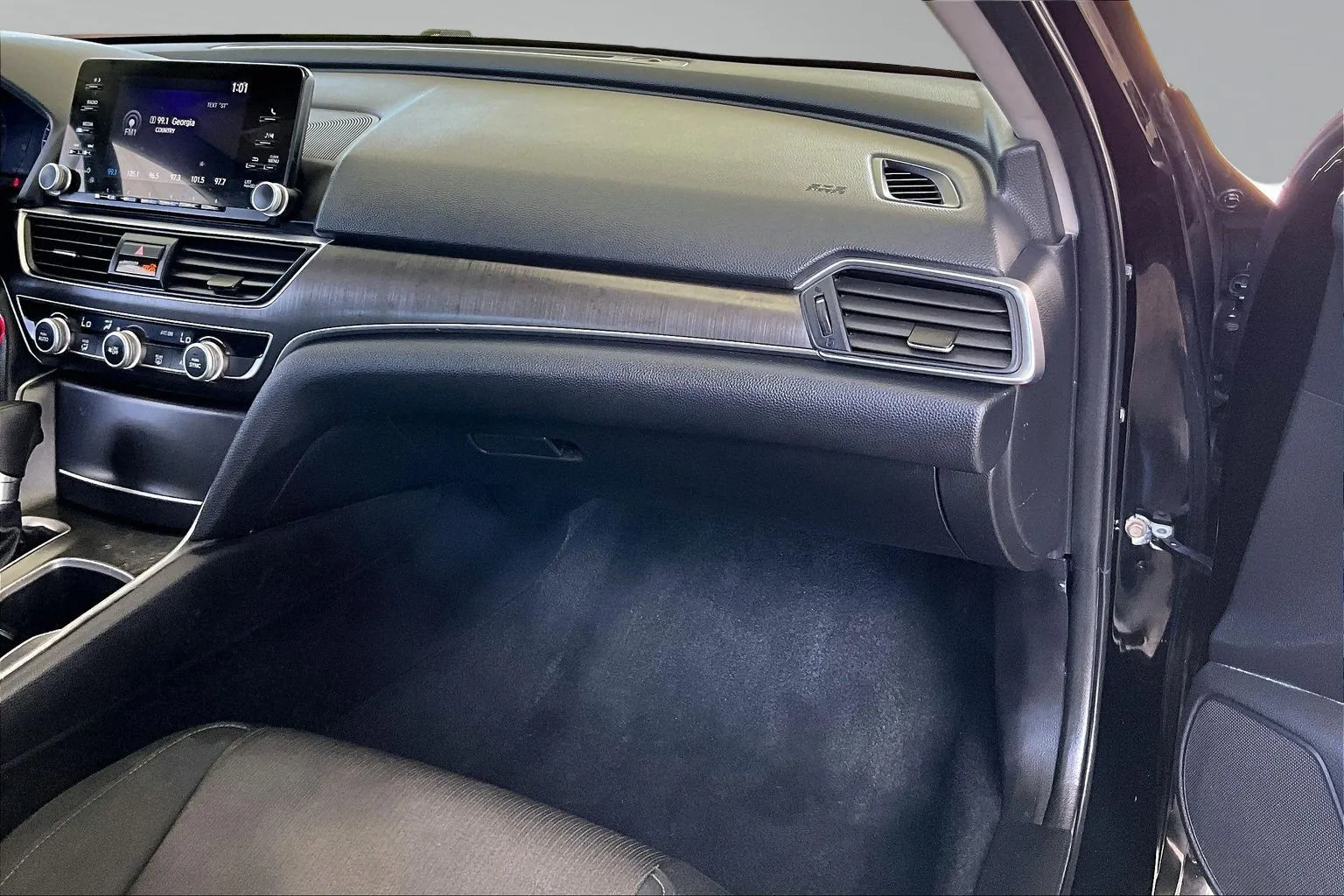 Honda Accord photo 23