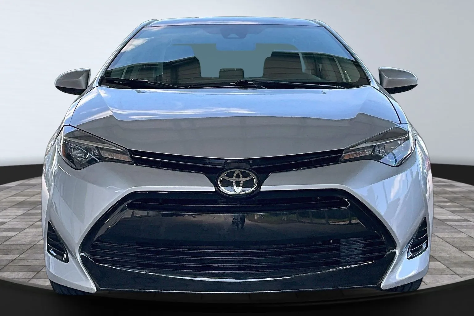 Toyota Corolla photo 2