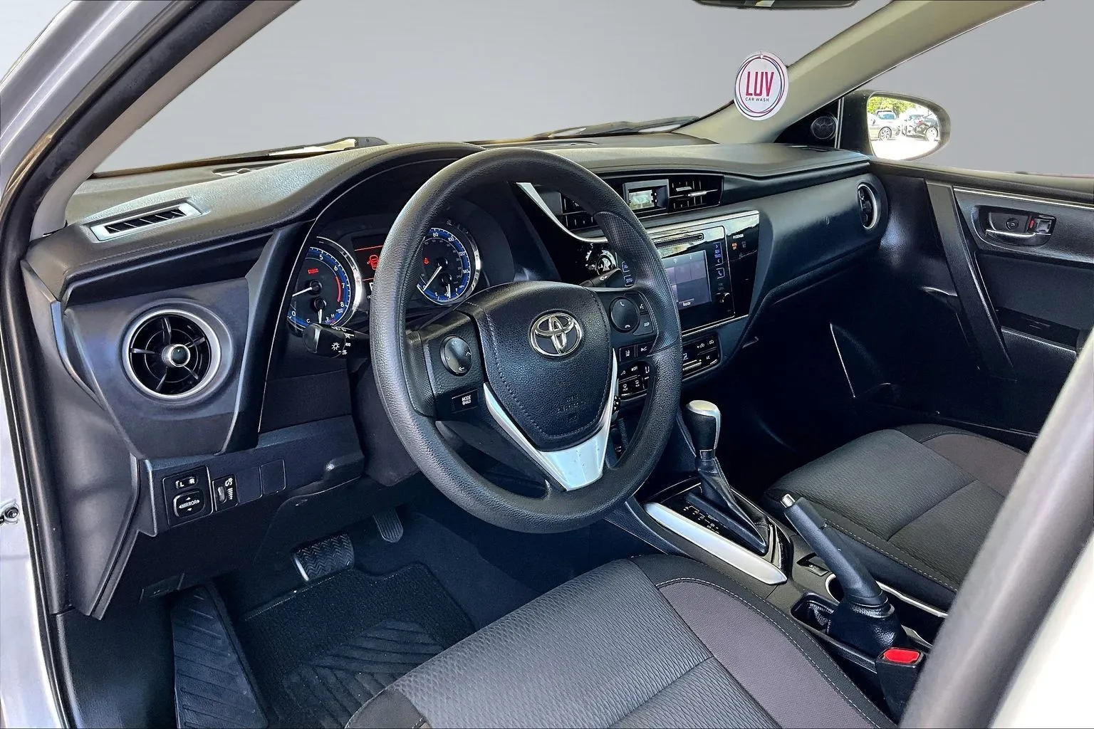 Toyota Corolla photo 14