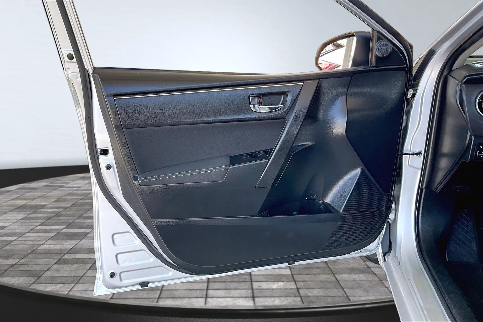 Toyota Corolla photo 17