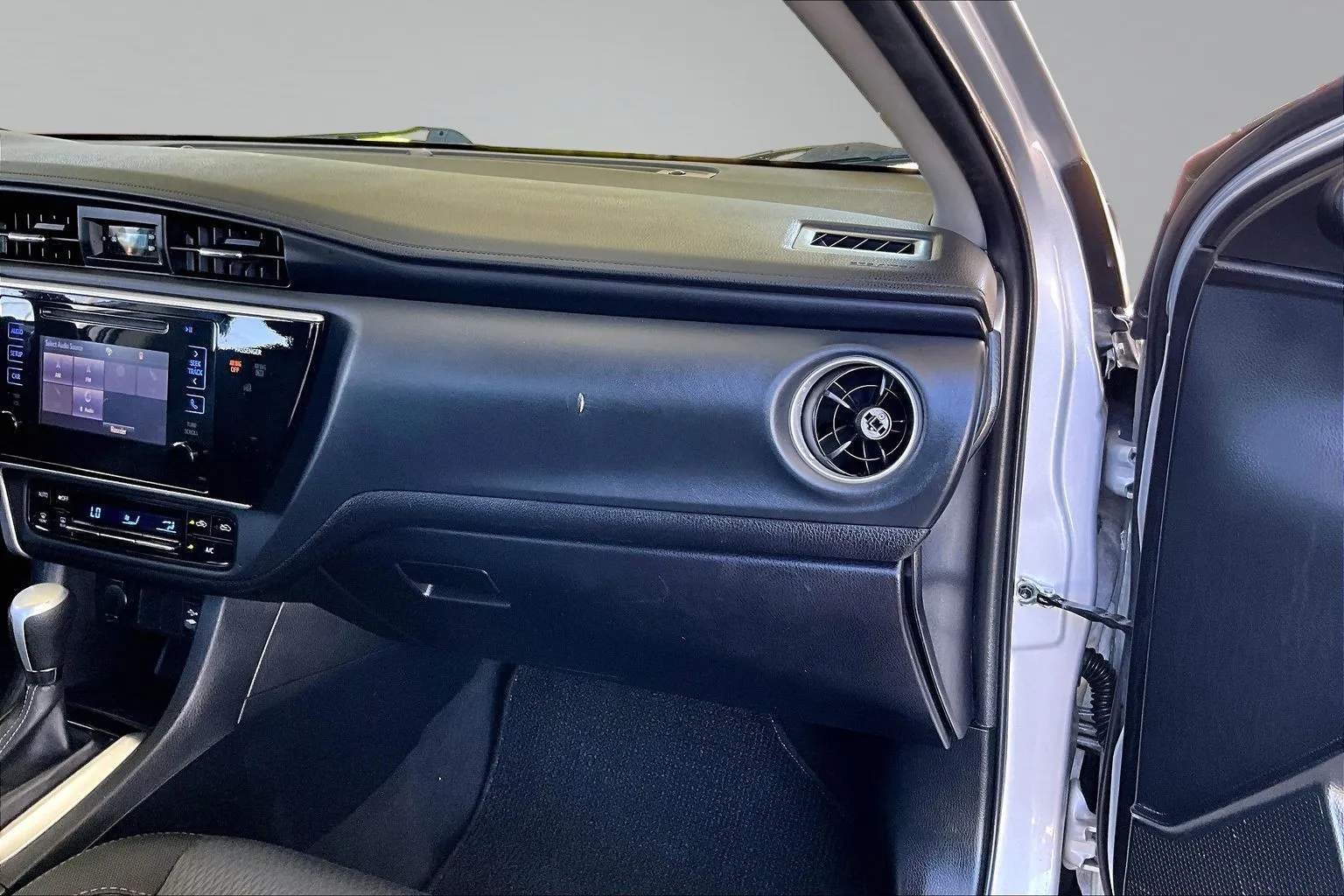 Toyota Corolla photo 23