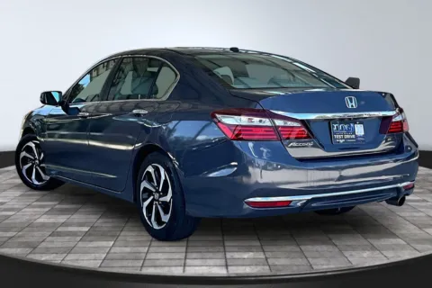 More photos of 2016 Honda Accord EX-L at M&J Auto Sales and Service, FL