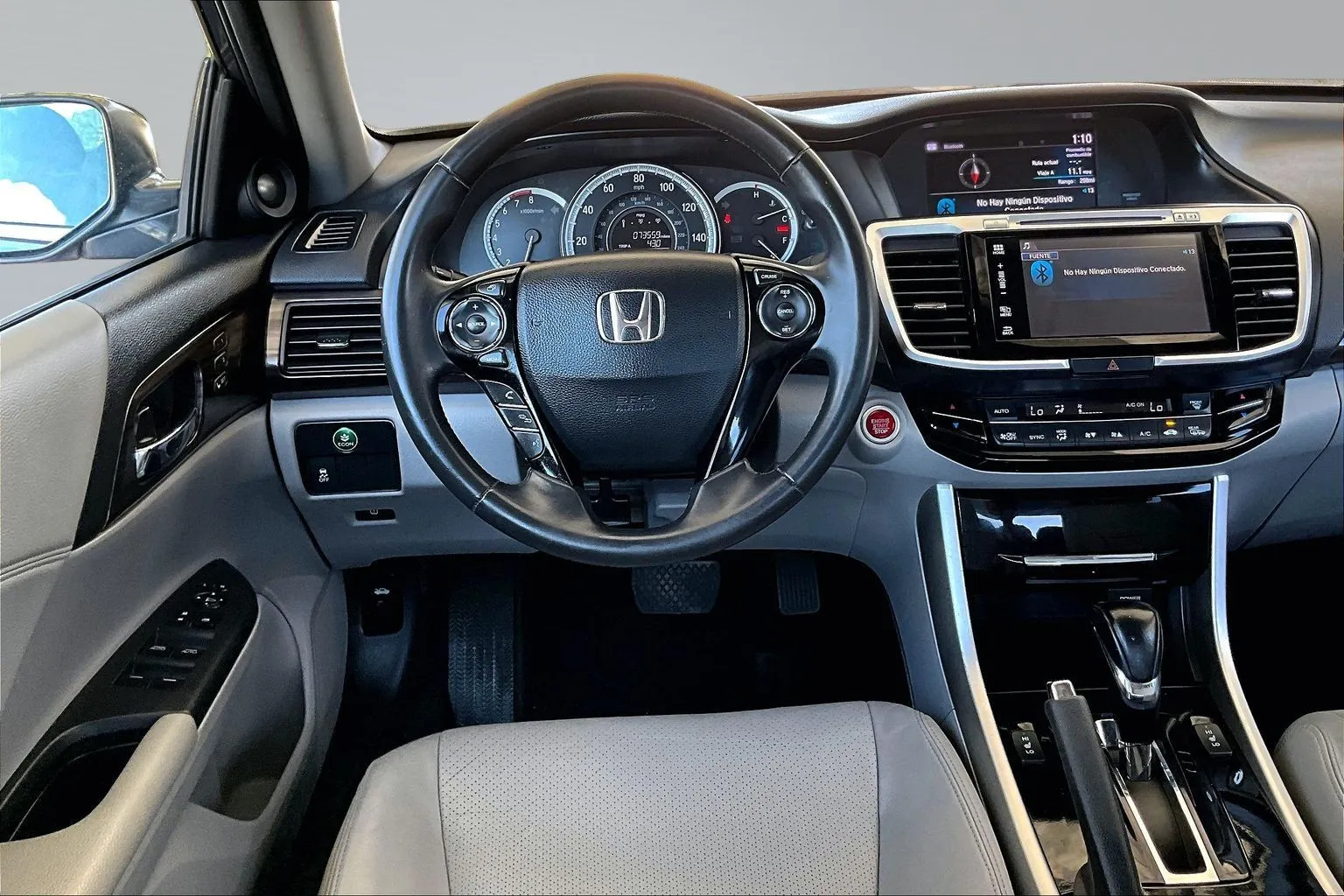 Honda Accord photo 8