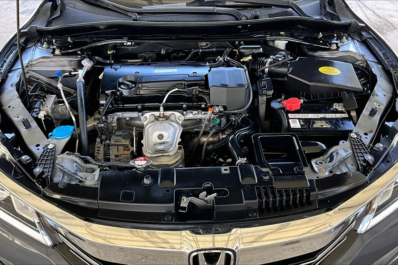 Honda Accord photo 27