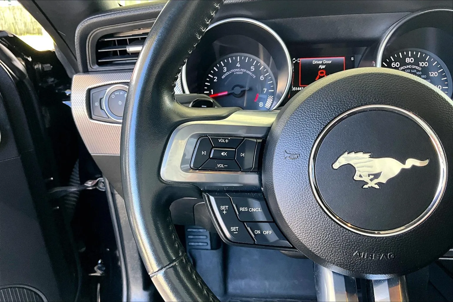 Ford Mustang photo 10