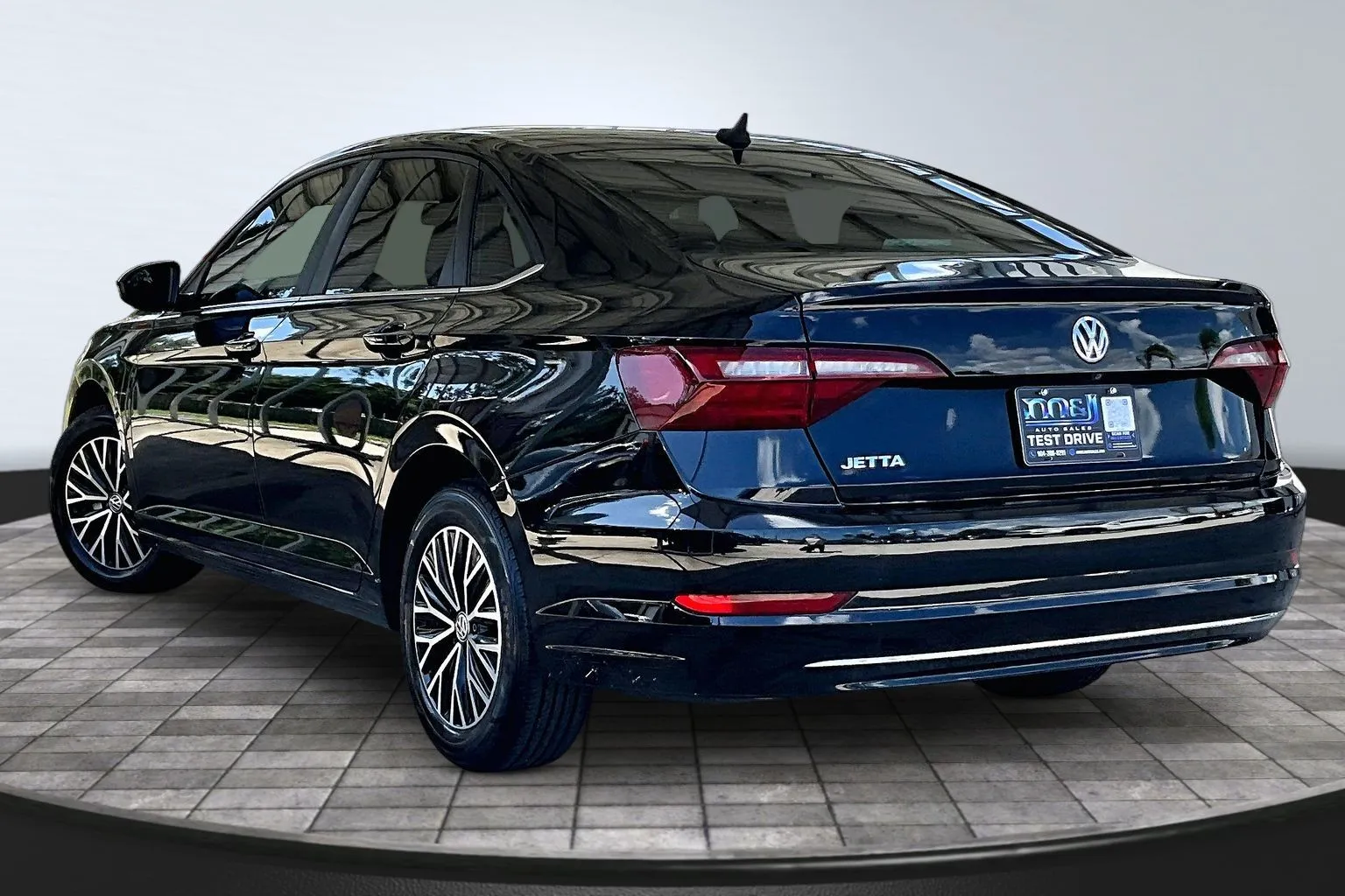 Volkswagen Jetta photo 4