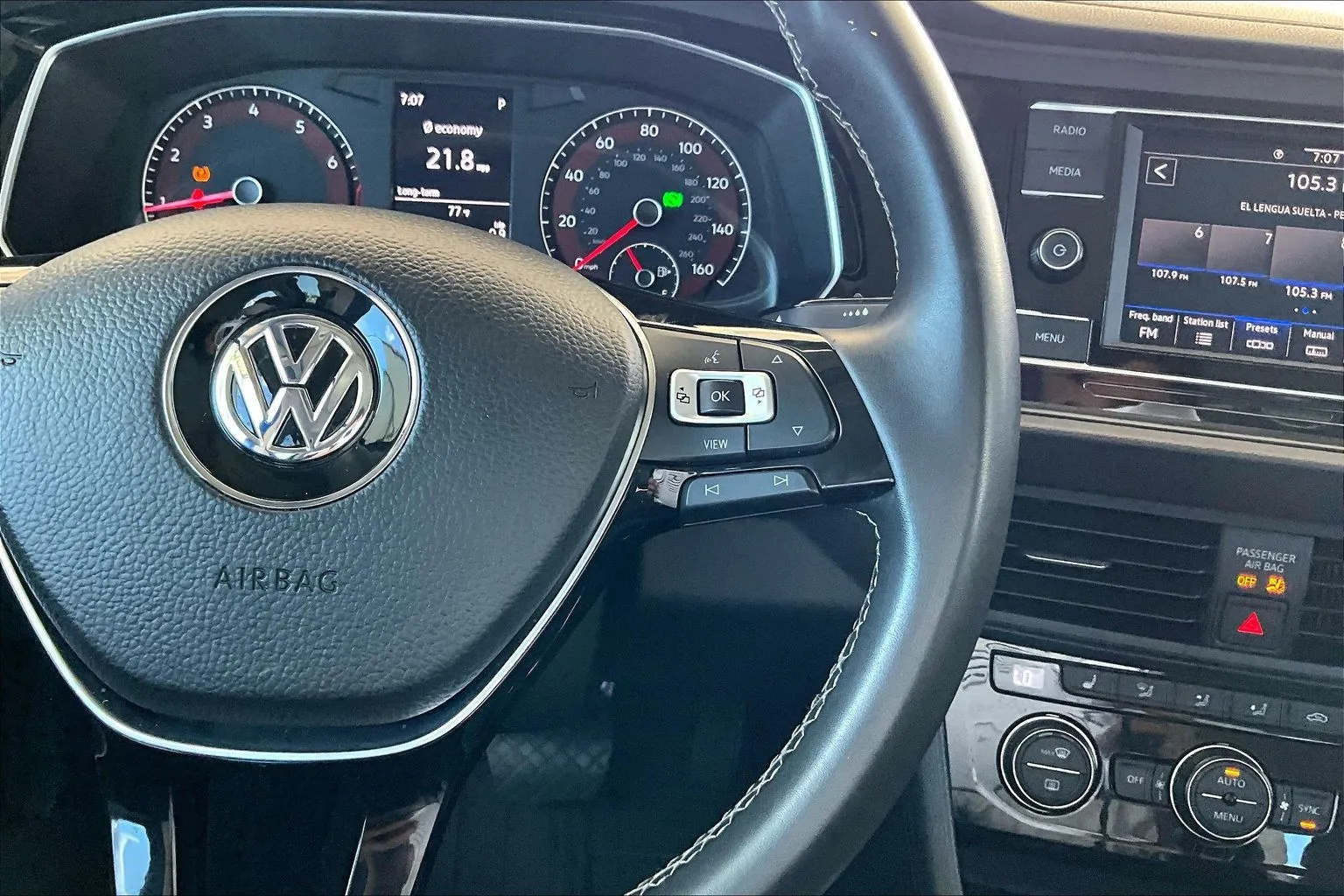 Volkswagen Jetta photo 11