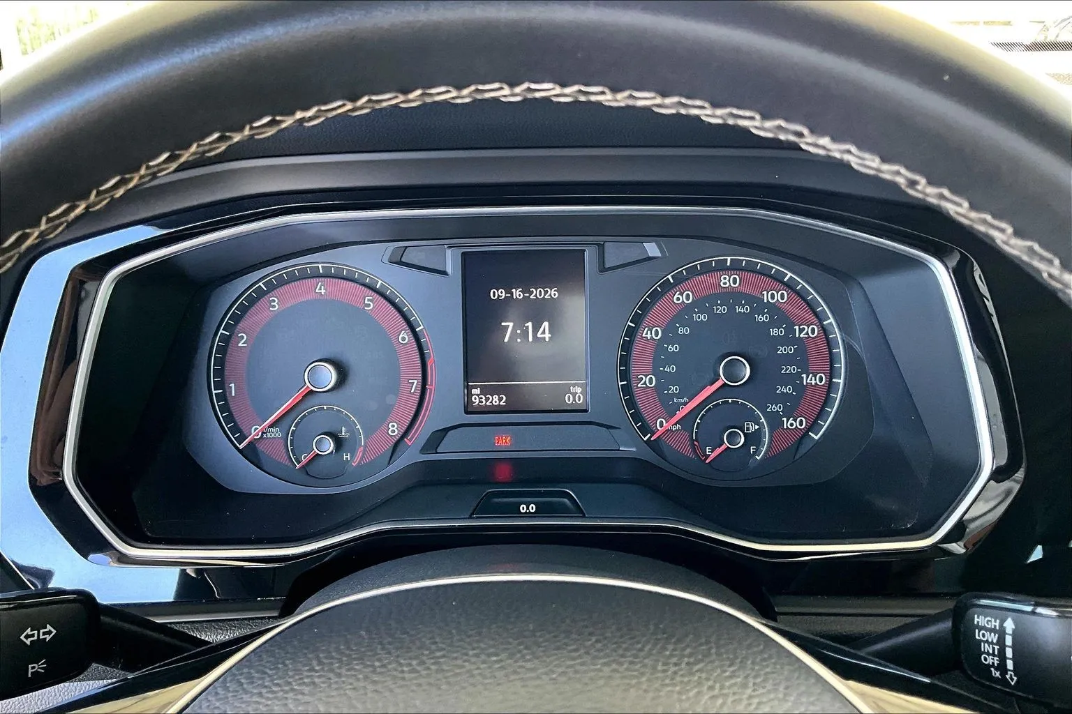 Volkswagen Jetta photo 12