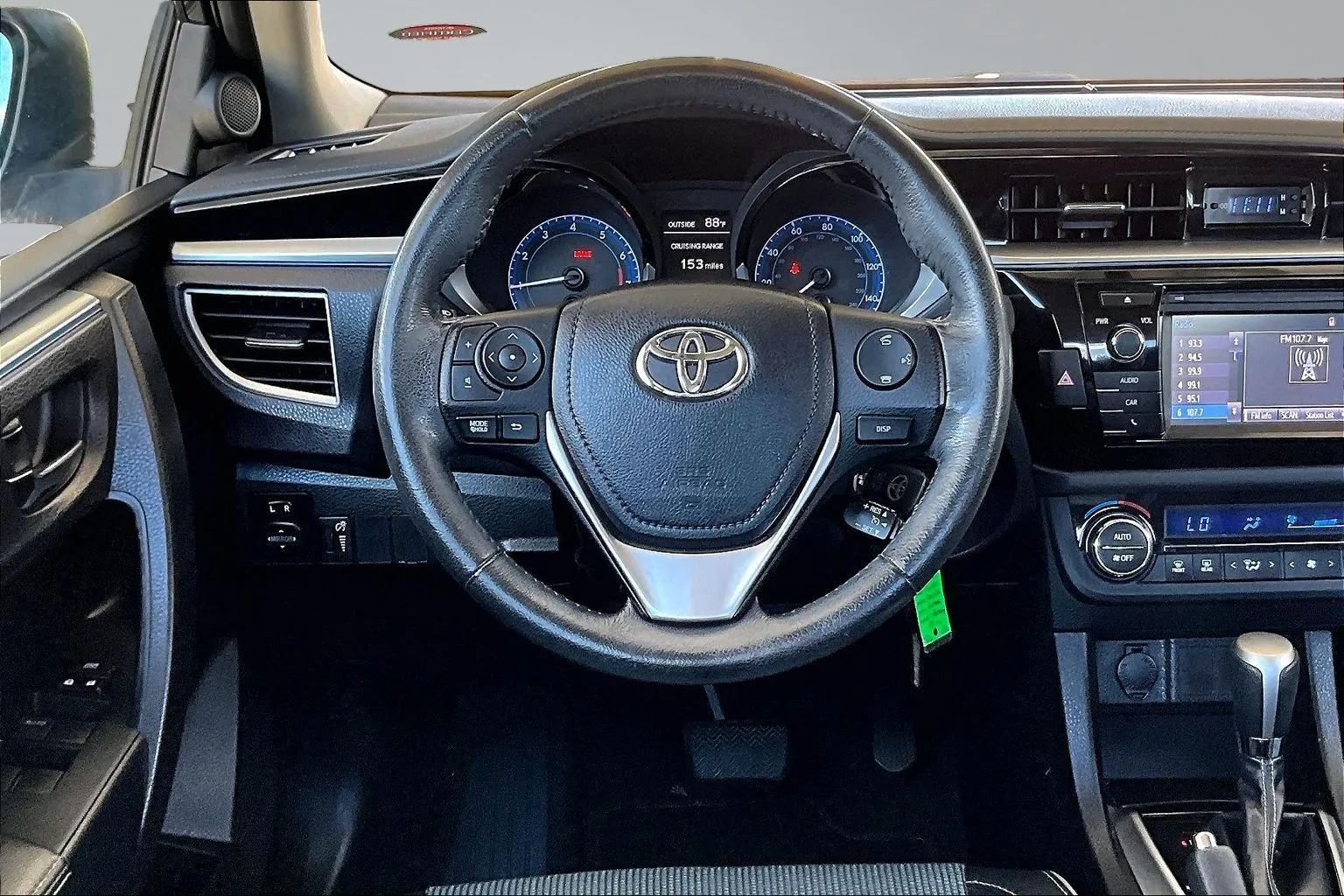 Toyota Corolla photo 8