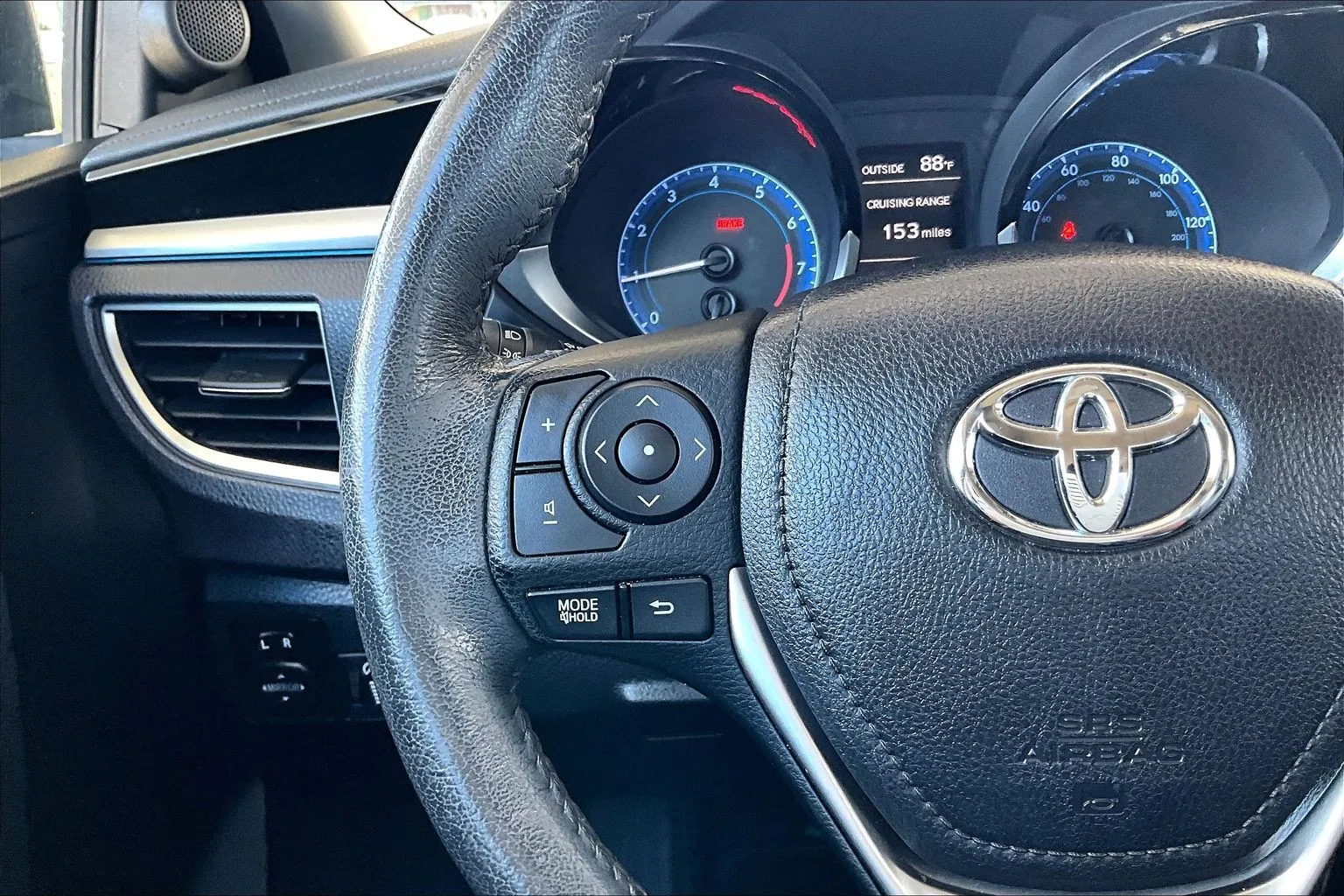Toyota Corolla photo 10