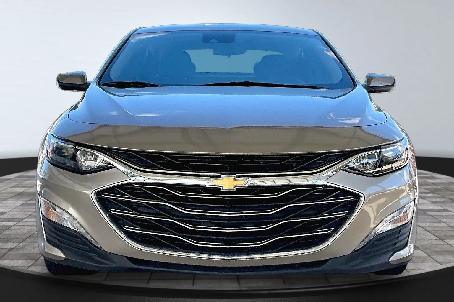 Chevrolet Malibu photo 2