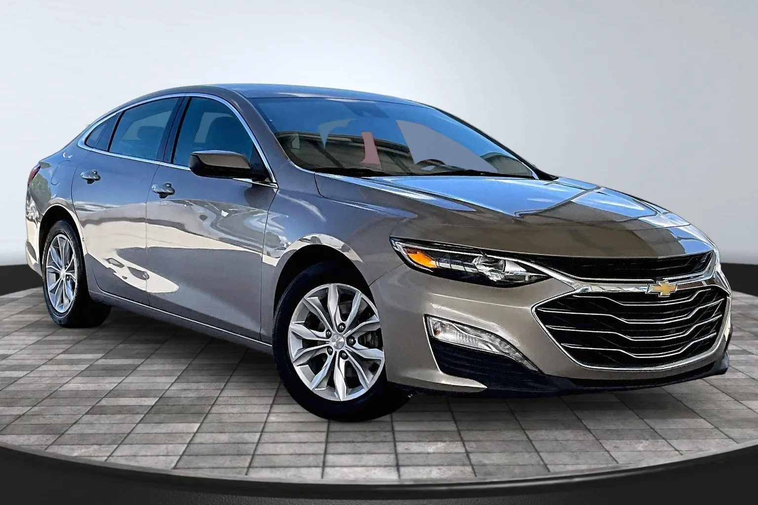 Chevrolet Malibu photo 3
