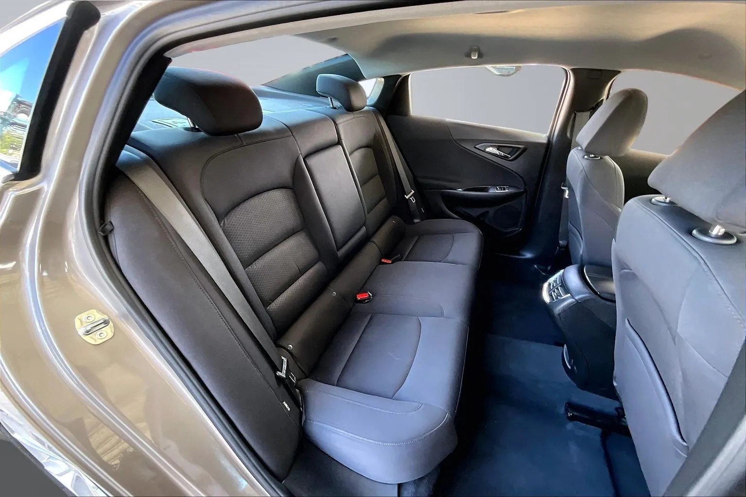 Chevrolet Malibu photo 22