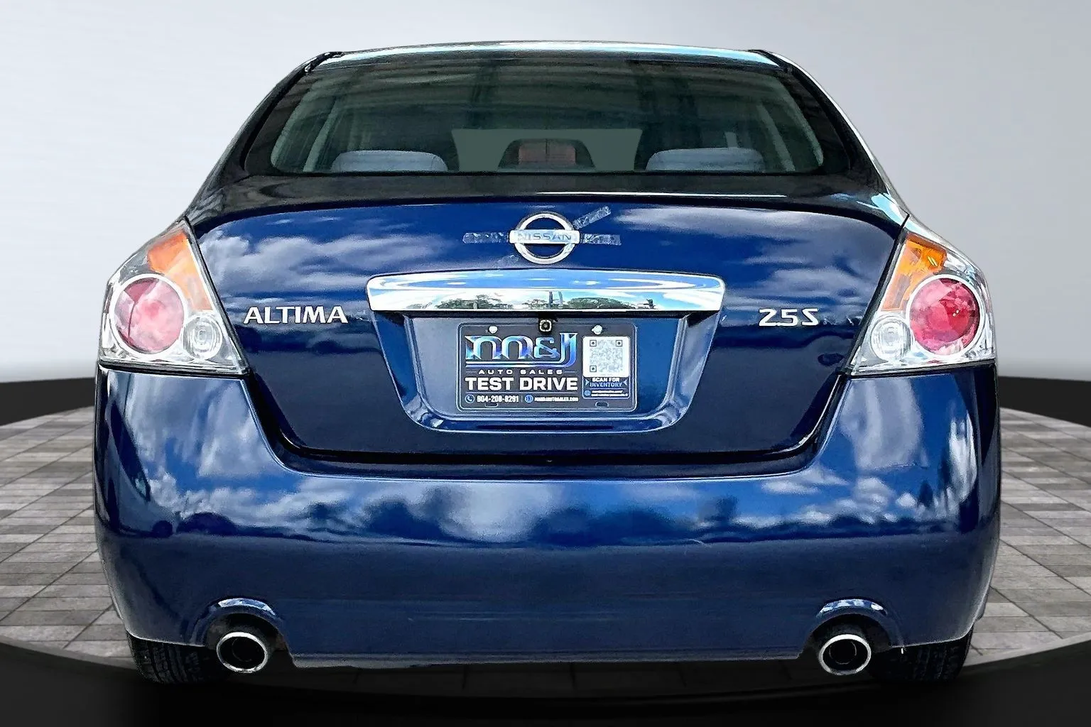 Nissan Altima photo 5