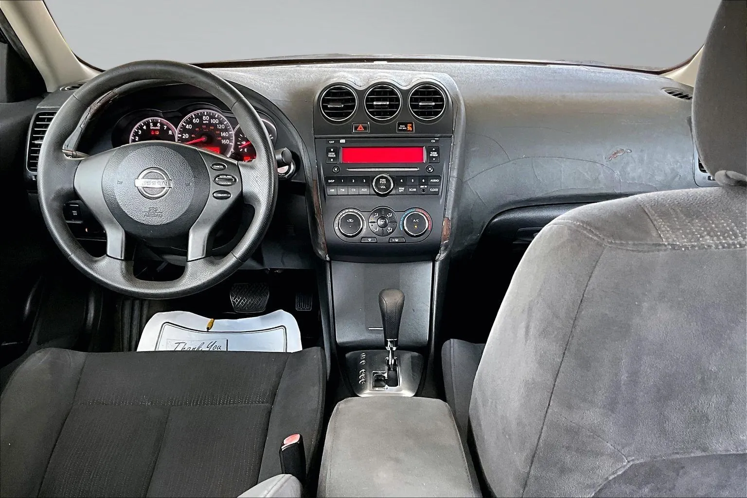 Nissan Altima photo 7