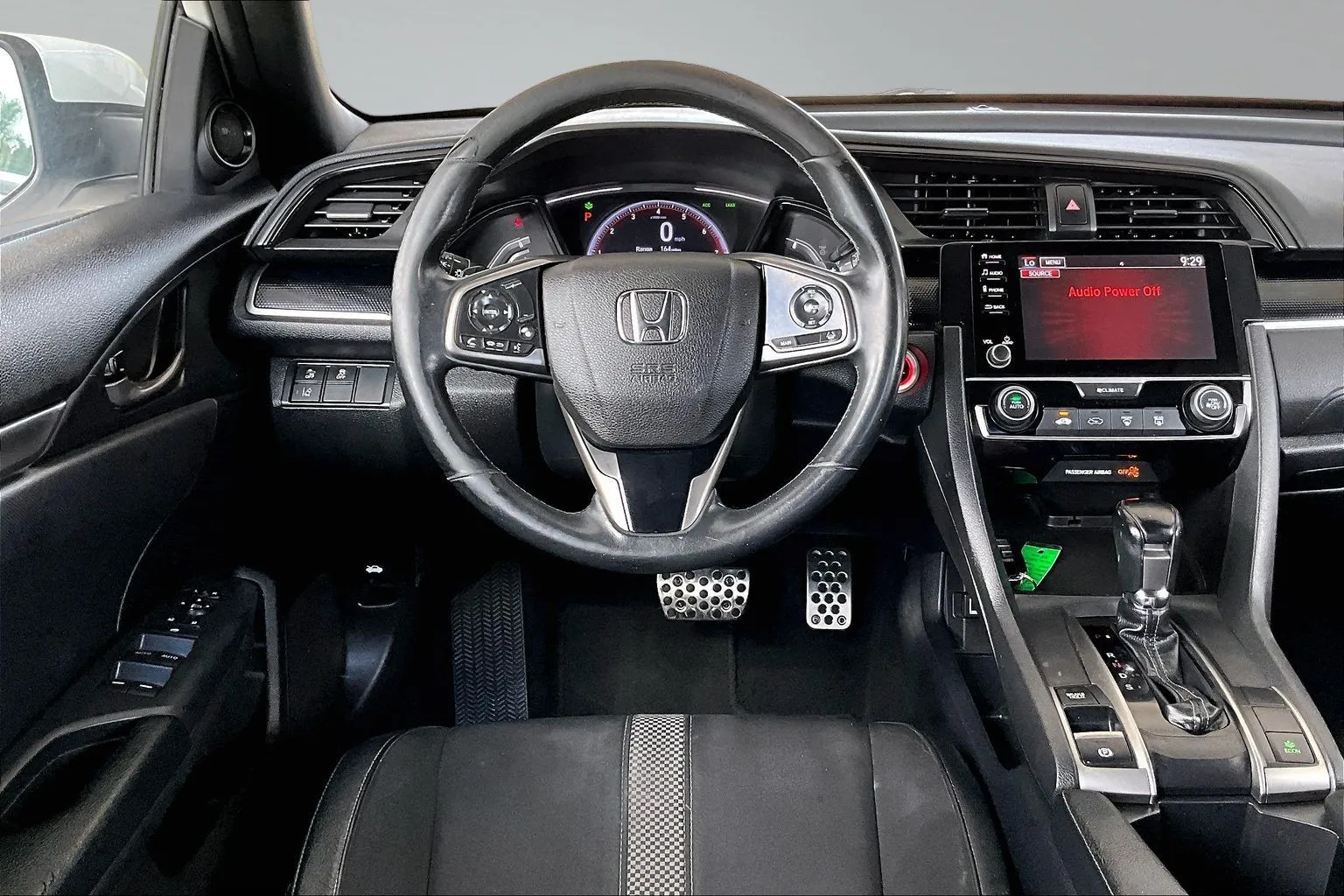 Honda Civic photo 8