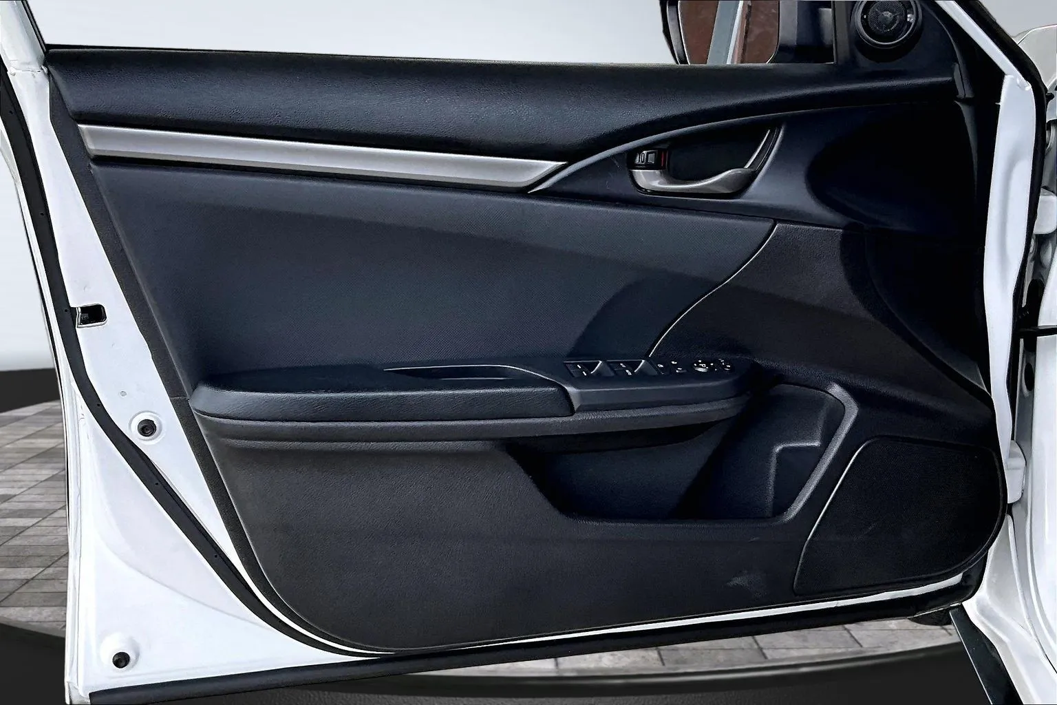 Honda Civic photo 17