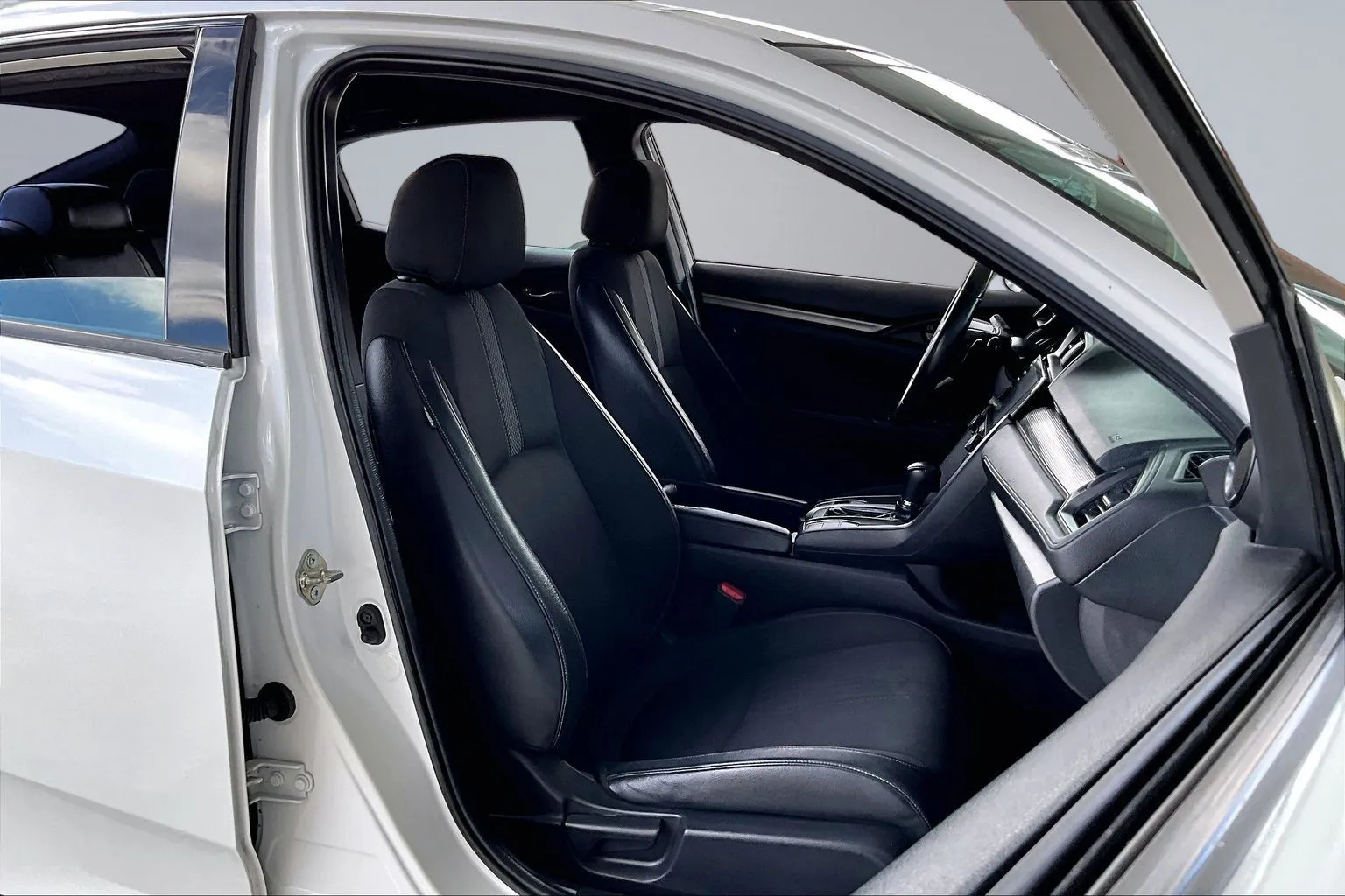 Honda Civic photo 25