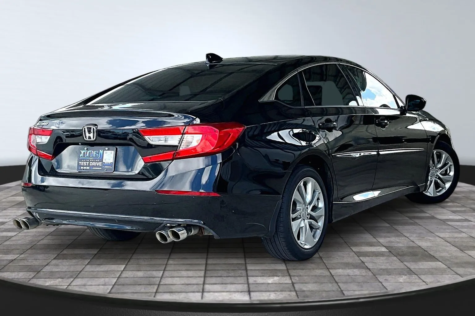 Honda Accord photo 6