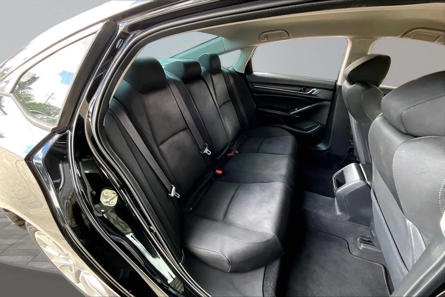 Honda Accord photo 22