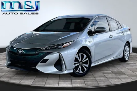 Silver 2018 Toyota Prius Prime Premium for sale in Jacksonville, FL